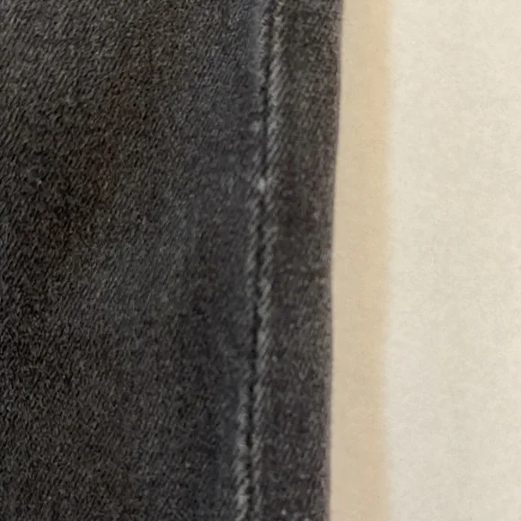 Cabi Curvy Slim Boot Brush Denim Jeans Style 3043L - Picture 5 of 8